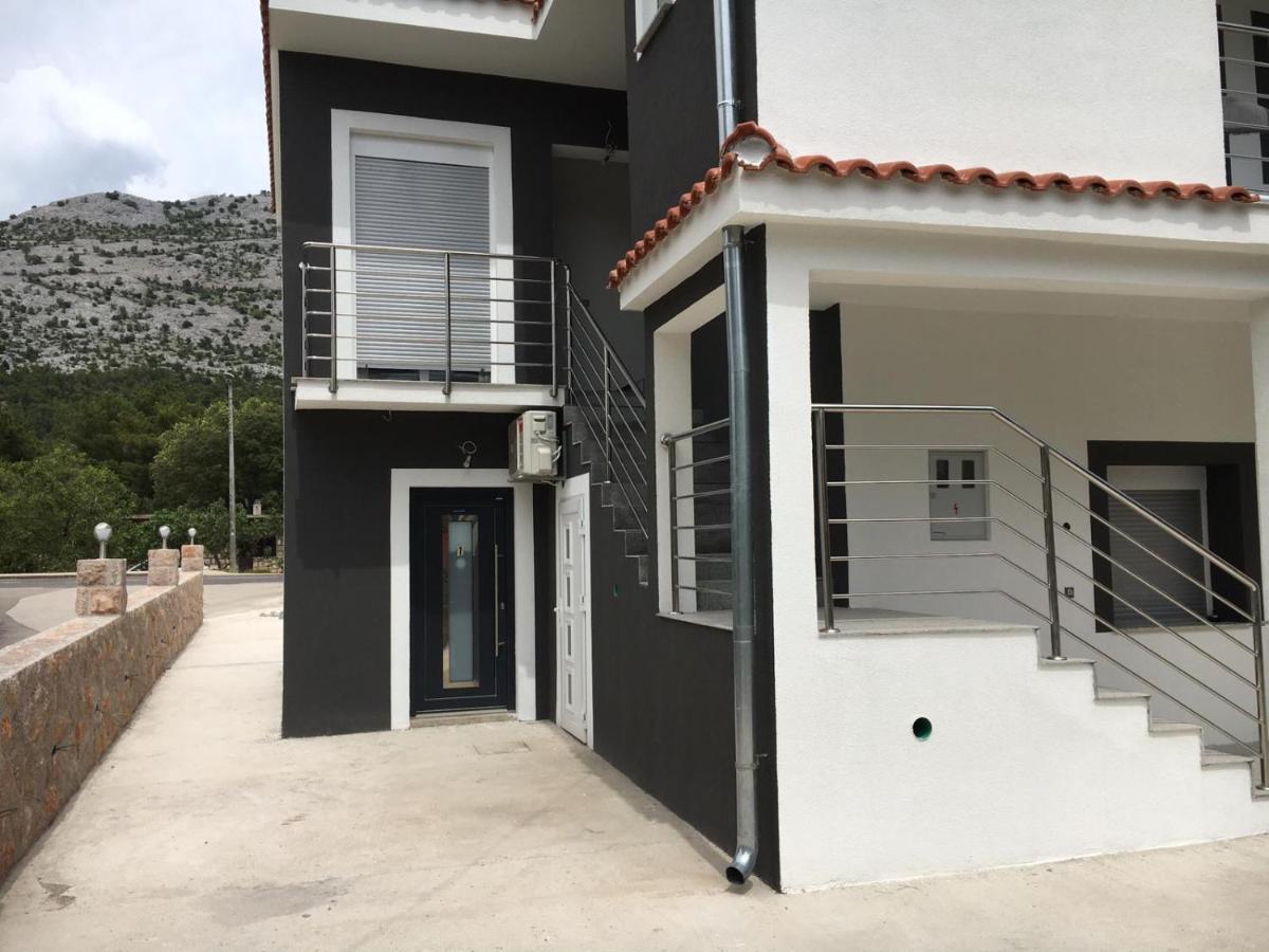 Jeli Apartments Starigrad Paklenica Εξωτερικό φωτογραφία