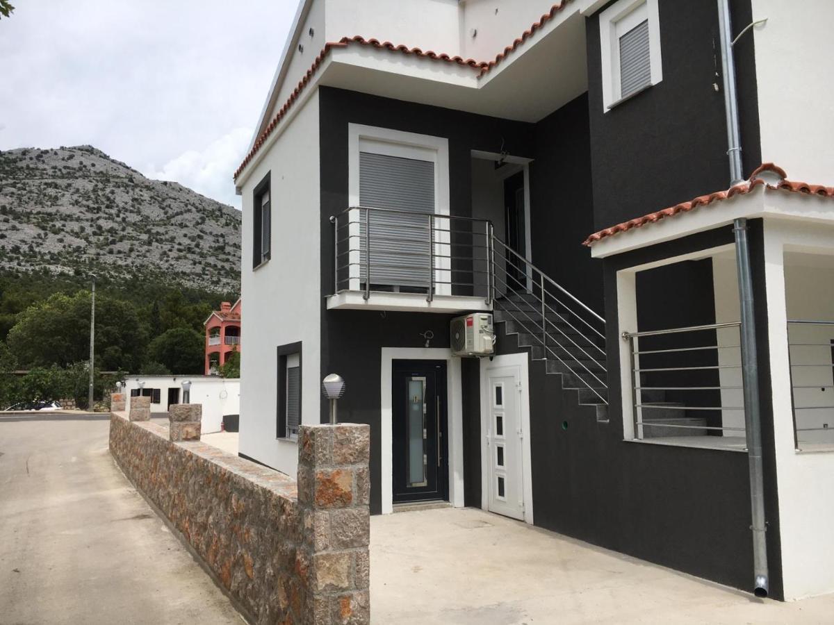 Jeli Apartments Starigrad Paklenica Εξωτερικό φωτογραφία